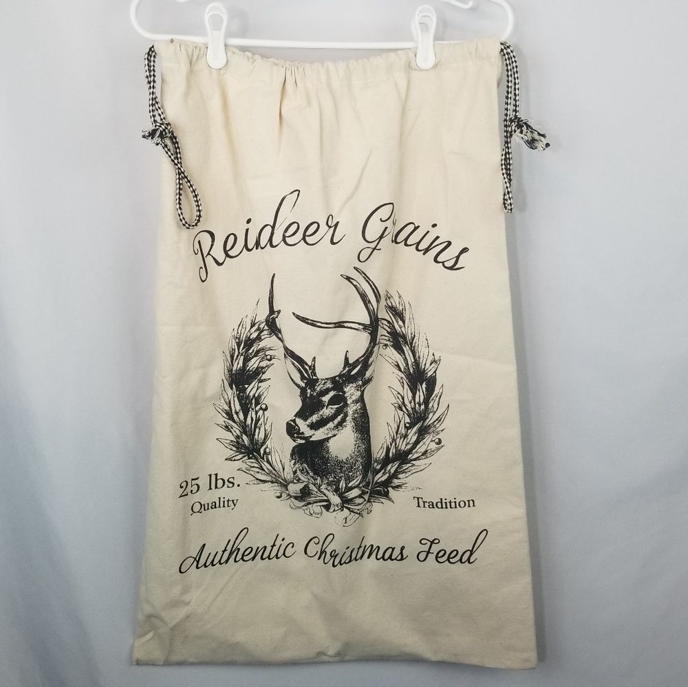 ❤ 3/$25 Reindeers Grains Gift Bag